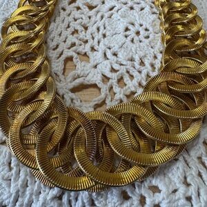 N213 Elegant Classic Gold Chain Graduated Statement Necklace